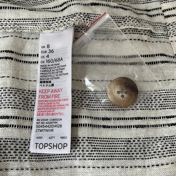 Topshop High-Waisted Paperbag Skirt - Picture 6 of 6
